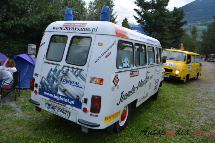 Nysa 522 1975-1994 (1989 ambulans), prawy tył