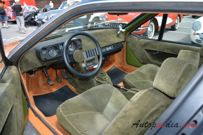 Zagato Aster (1972 Fiat 132 Coupé 2d), wnętrze